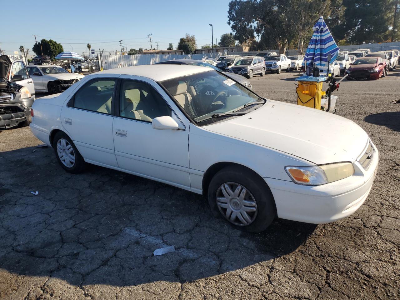 2001 Toyota Camry - Image 4