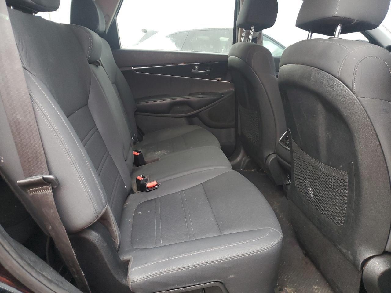 2019 Kia Sorento - Image 11