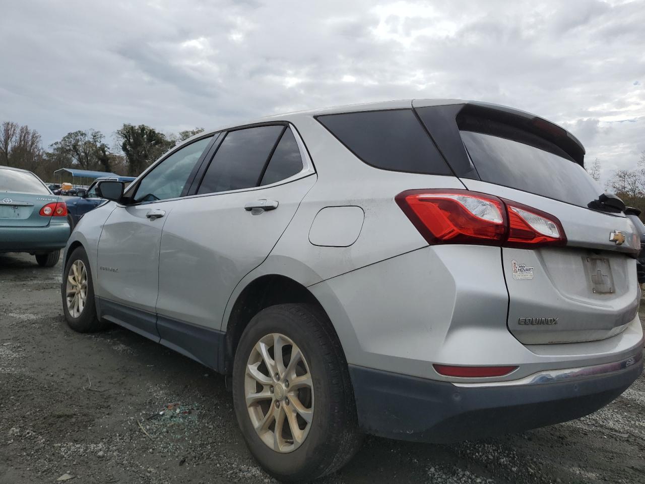 2019 Chevrolet Equinox - Image 2