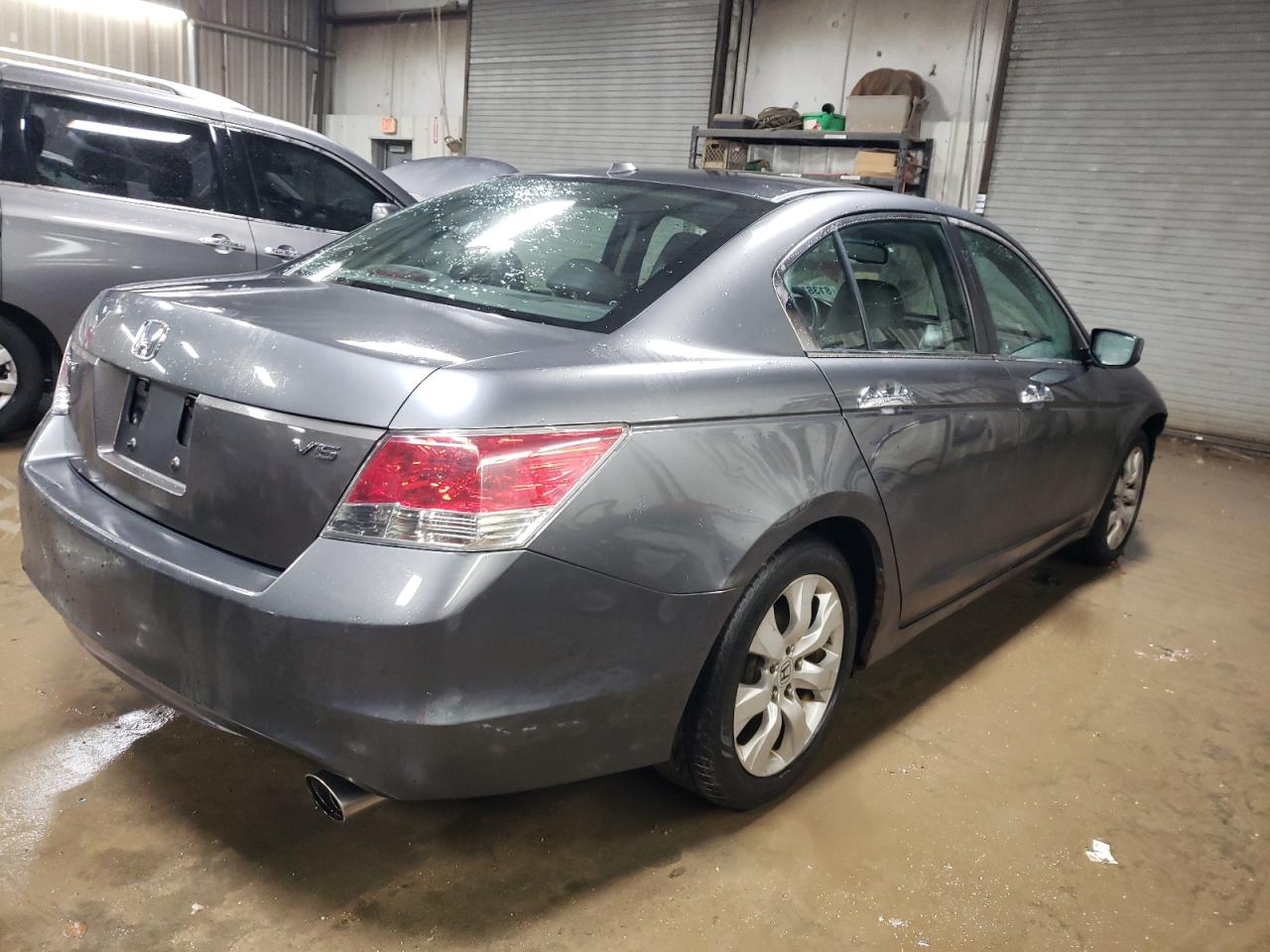 2008 Honda Accord - Image 3