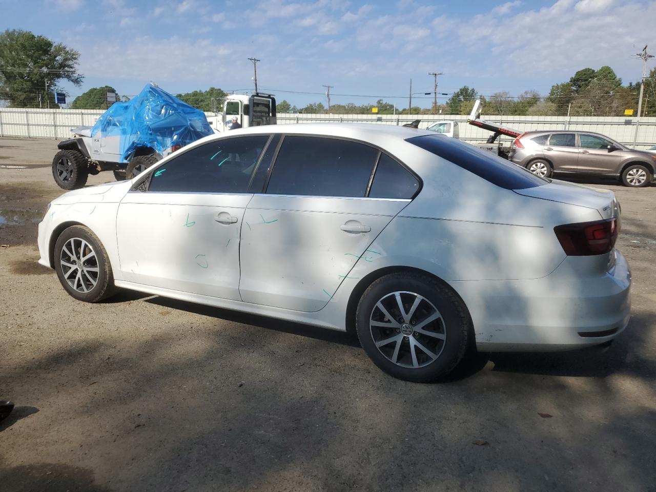 2017 Volkswagen Jetta - Image 2