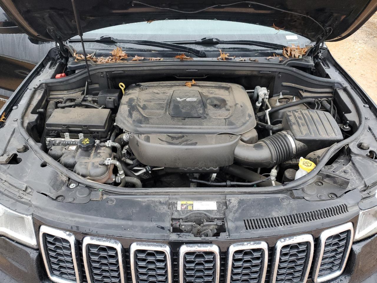 2018 Jeep Grand Cherokee - Image 12