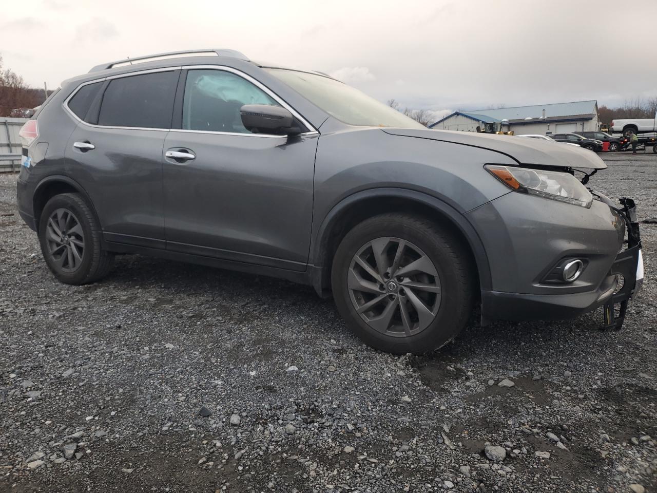 2016 Nissan Rogue - Image 4