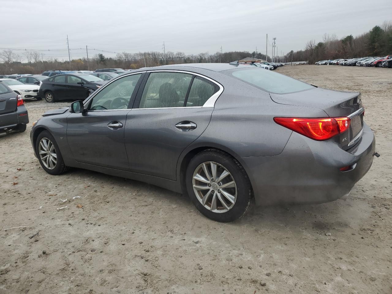 VIN JN1BV7AR9FM399494 2015 INFINITI Q50 no.2