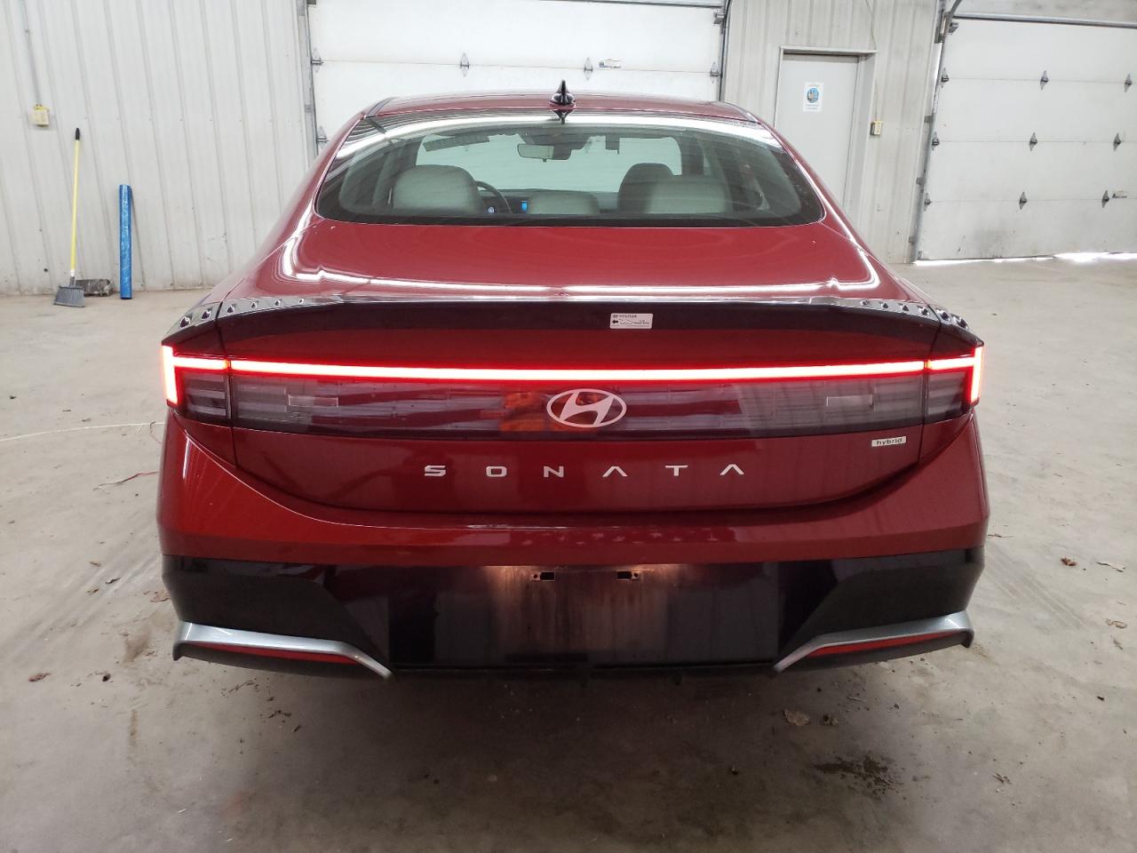 2024 Hyundai Sonata - Image 6