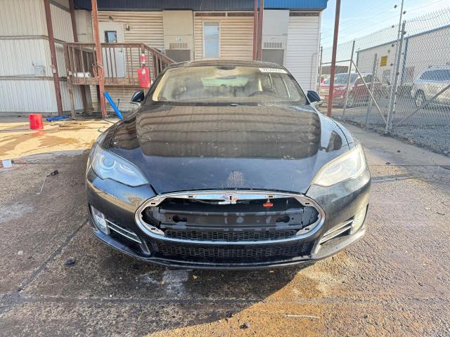 Хетчбеки TESLA MODEL S 2013 Чорний