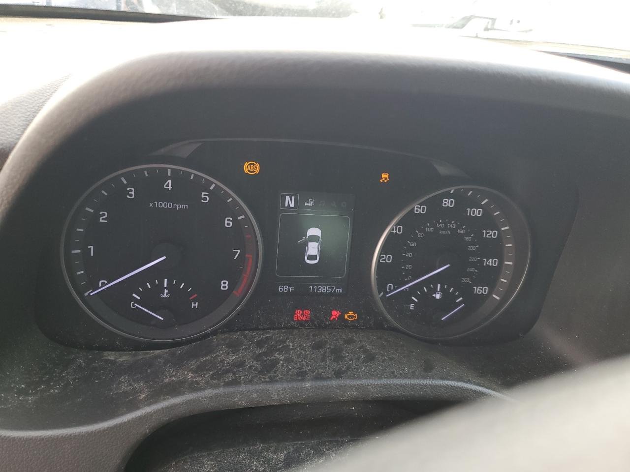 2018 Hyundai Elantra - Image 9