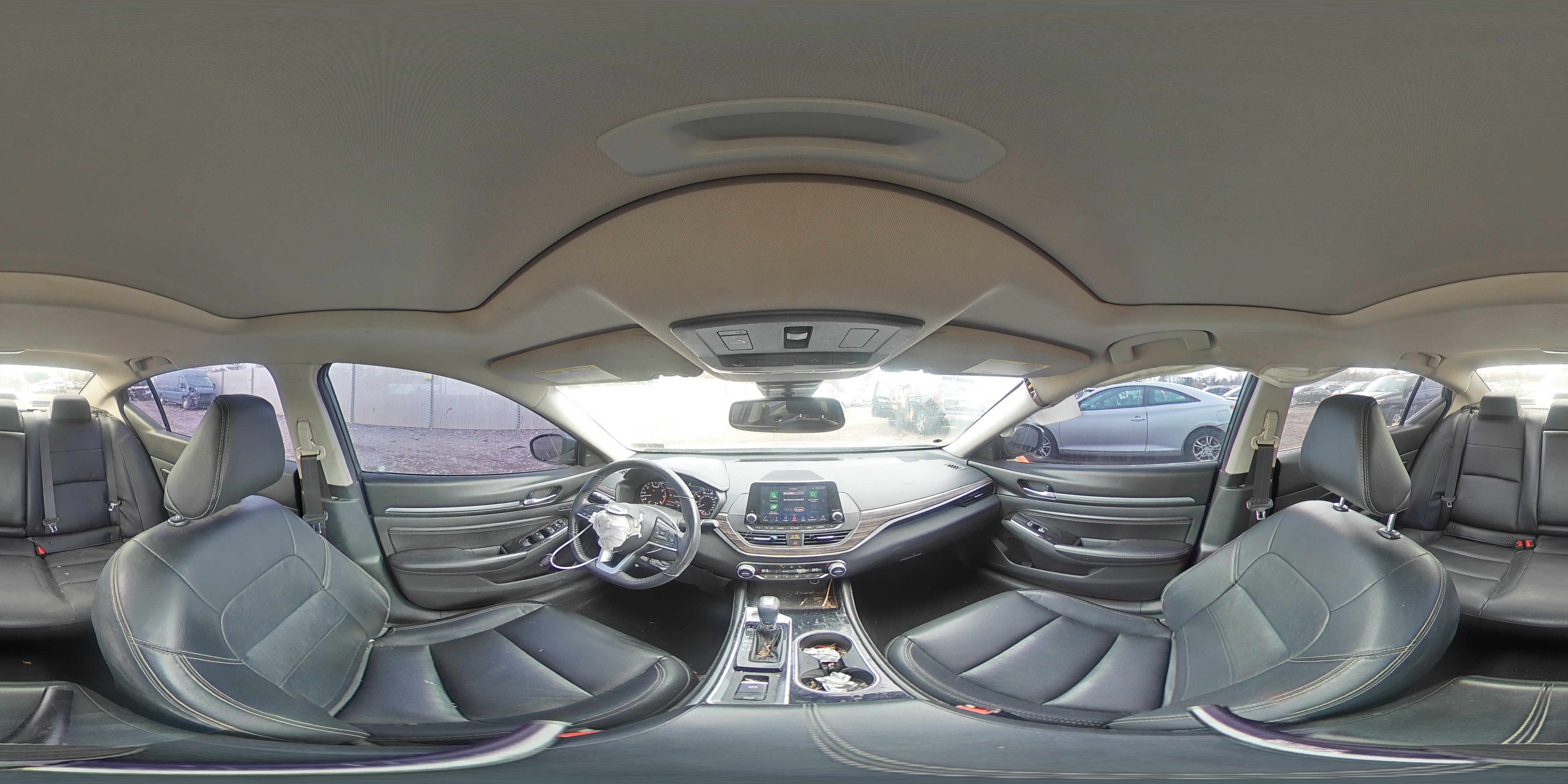2021 Nissan Altima - Image 13