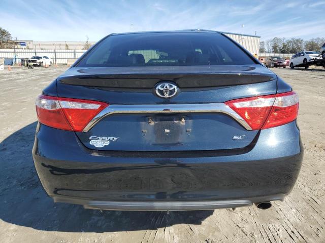 Sedans TOYOTA CAMRY 2017 Czarny