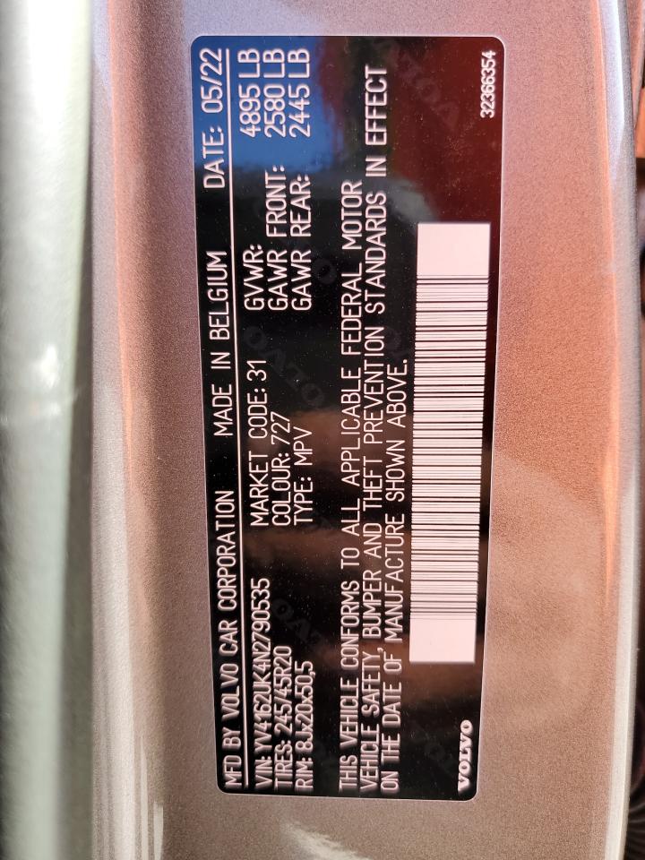 2022 Volvo XC40 - Image 15