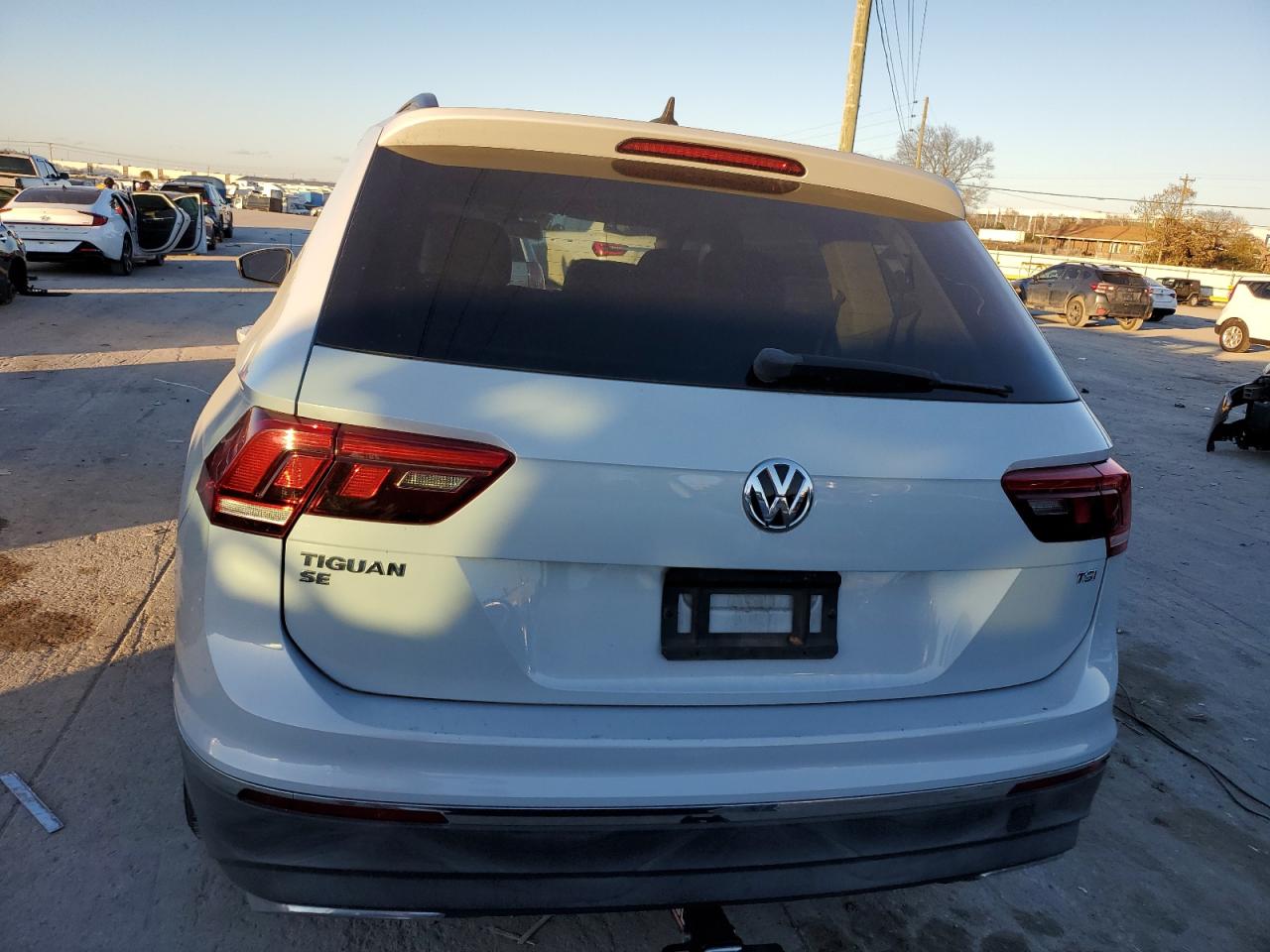 2018 Volkswagen Tiguan Se VIN: 3VV3B7AXXJM019022 Lot: 81729214