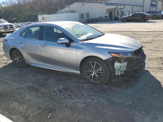  TOYOTA CAMRY 2021 Silver