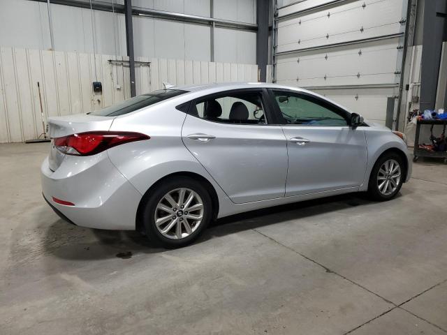  HYUNDAI ELANTRA 2015 Сріблястий