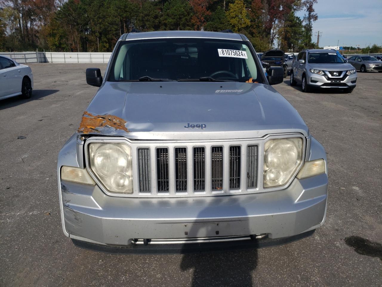 2011 Jeep Liberty (North America) - Image 5