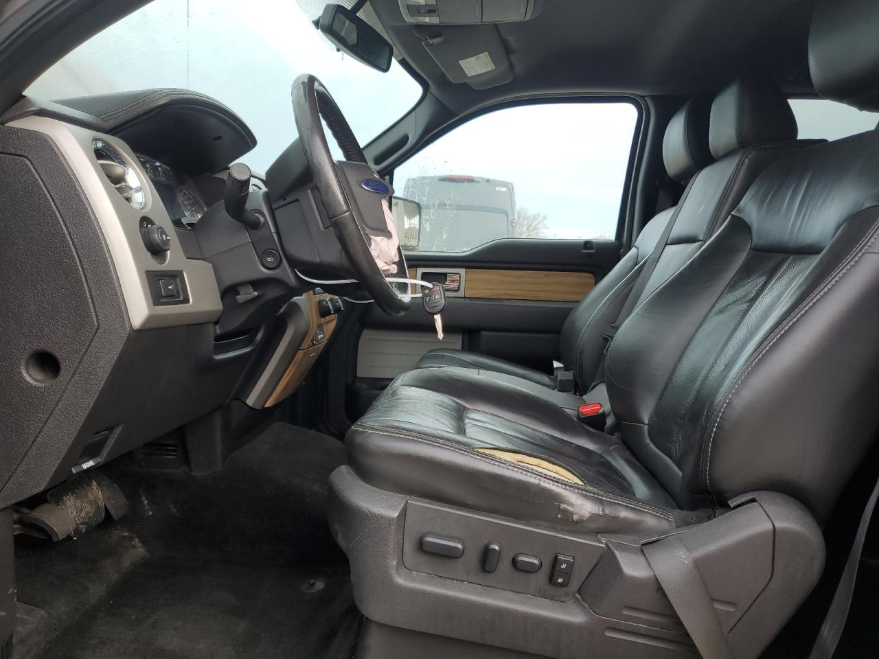 2011 Ford F-150 - Image 7