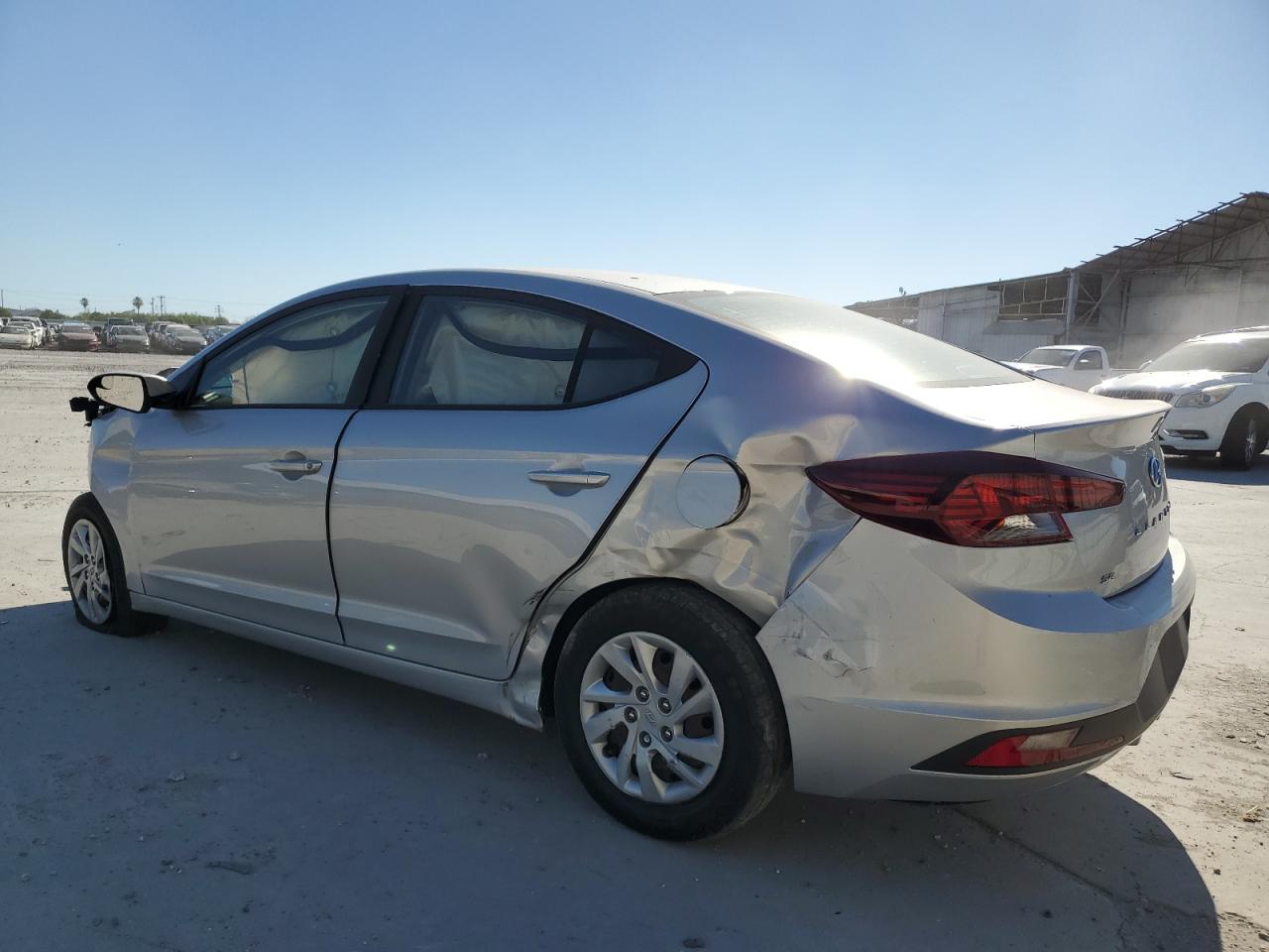 2020 Hyundai Elantra - Image 2
