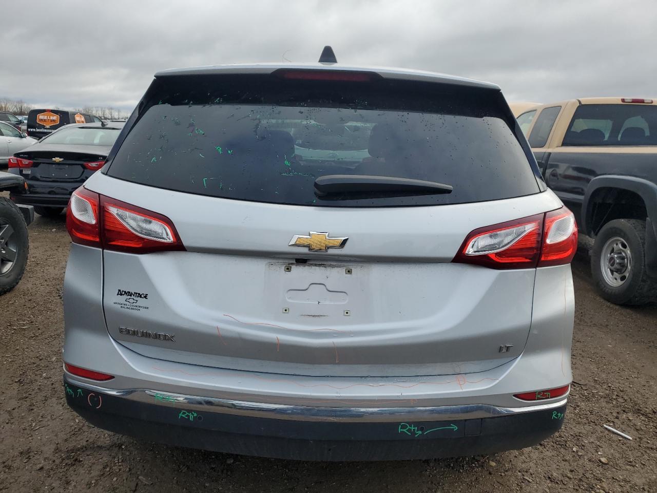 2018 Chevrolet Equinox - Image 6