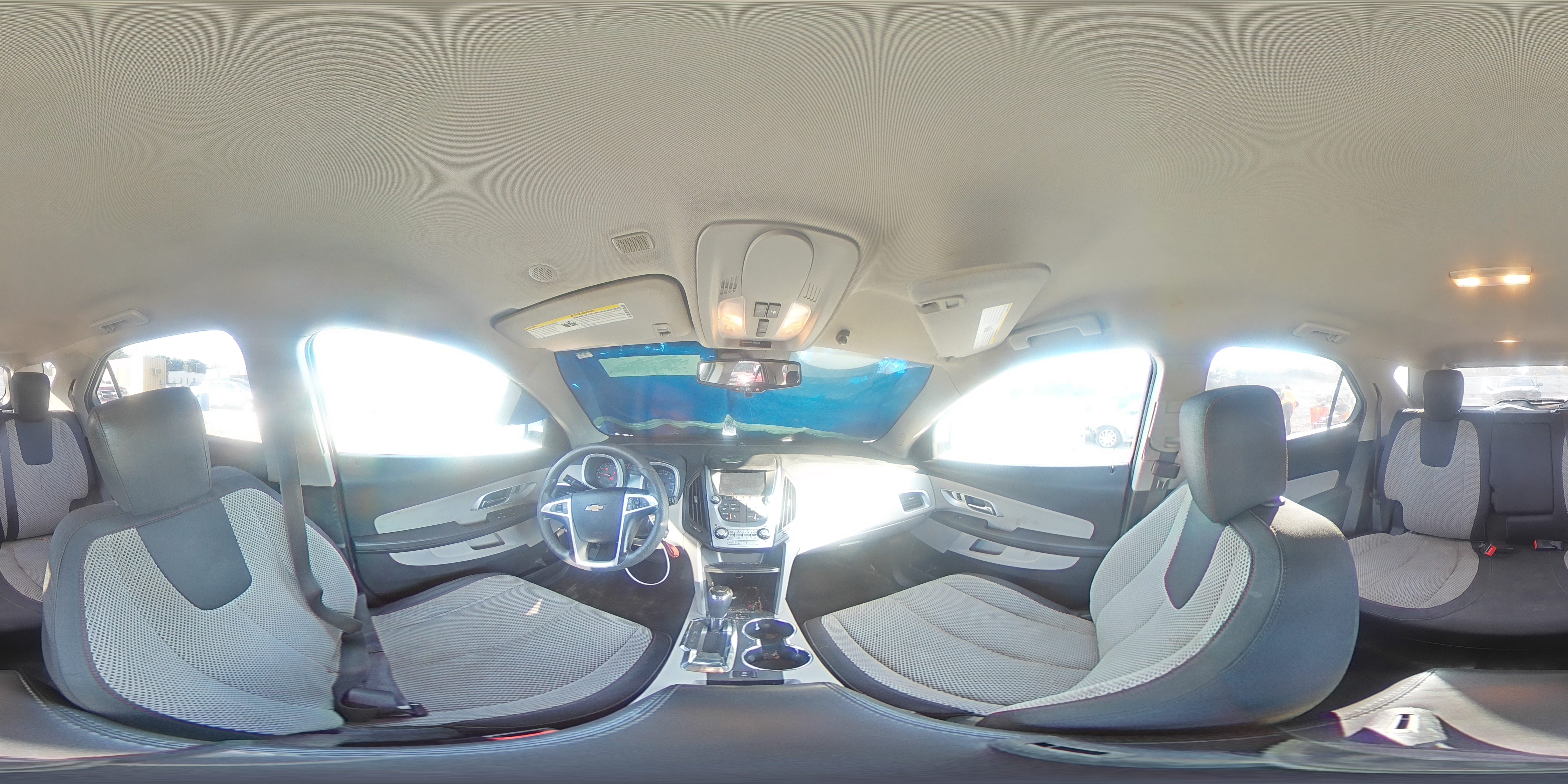 2017 Chevrolet Equinox - Image 15