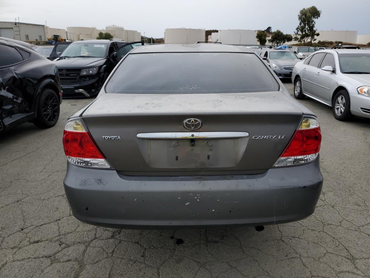 2005 Toyota Camry Le VIN: 4T1BE32K75U512280 Lot: 81559984