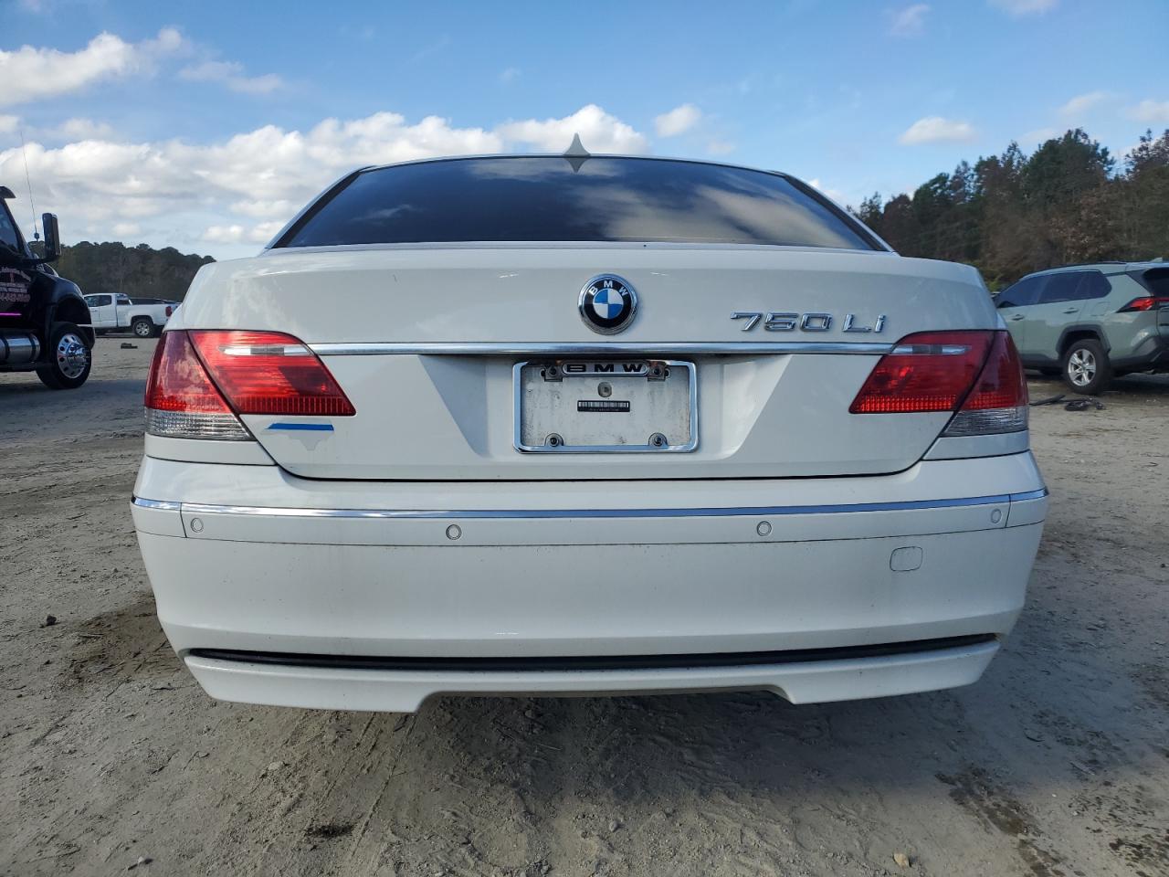 2007 BMW 750 VIN: WBAHN83597DT75248 Lot: 76014024