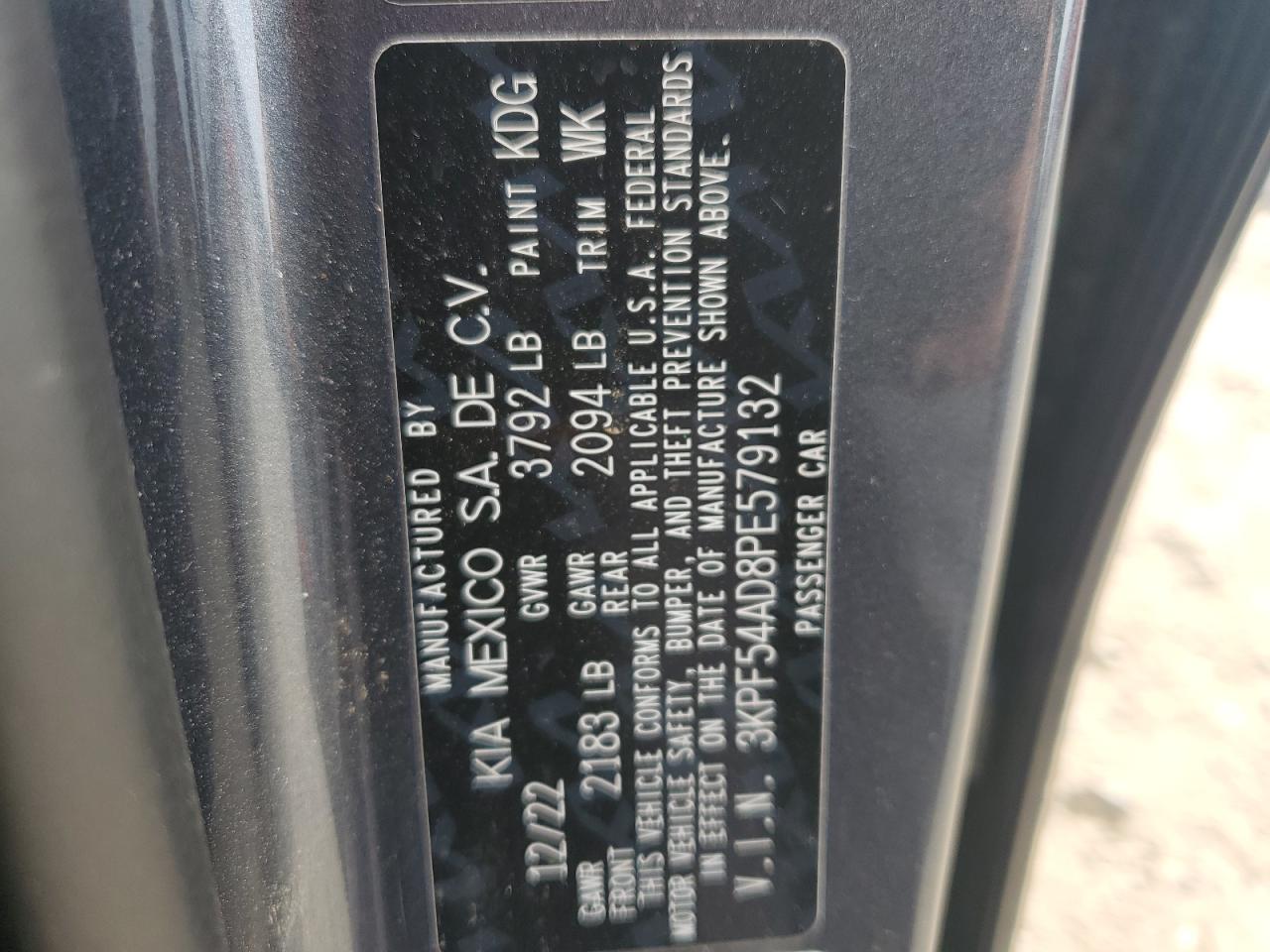 2023 Kia Forte - Image 12