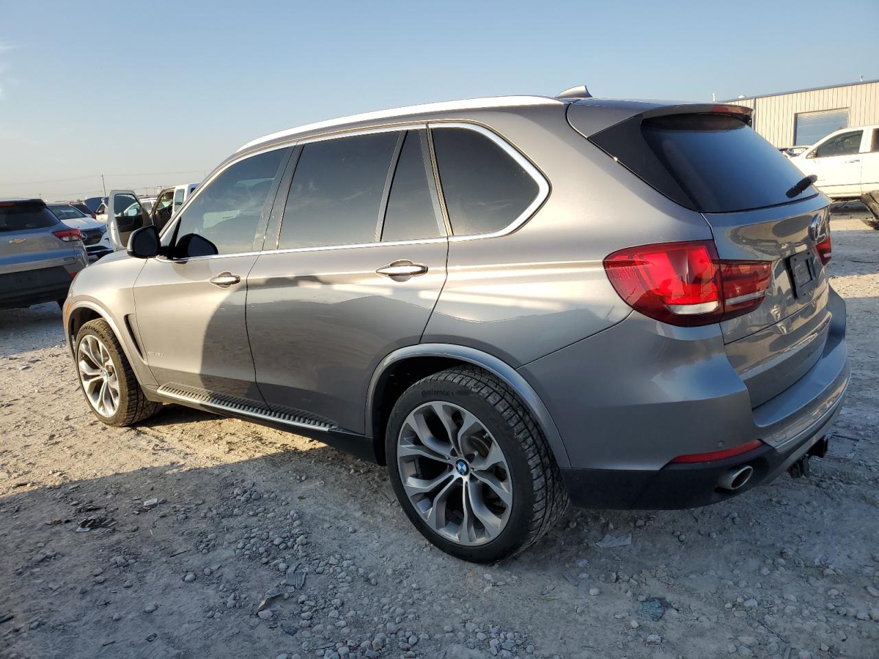 VIN 5UXKS4C57F0N09723 2015 BMW X5 no.2