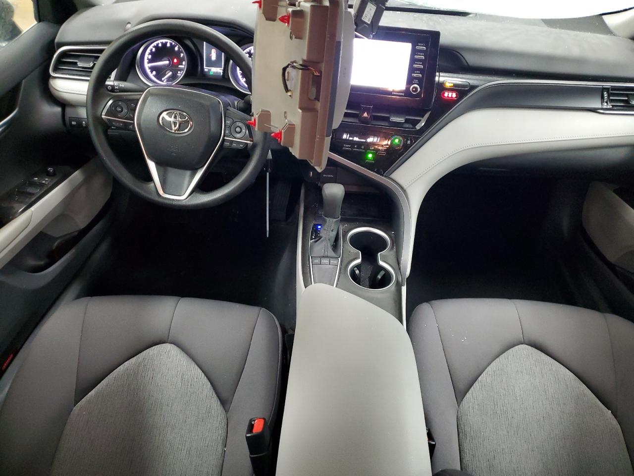 2023 Toyota Camry - Image 8