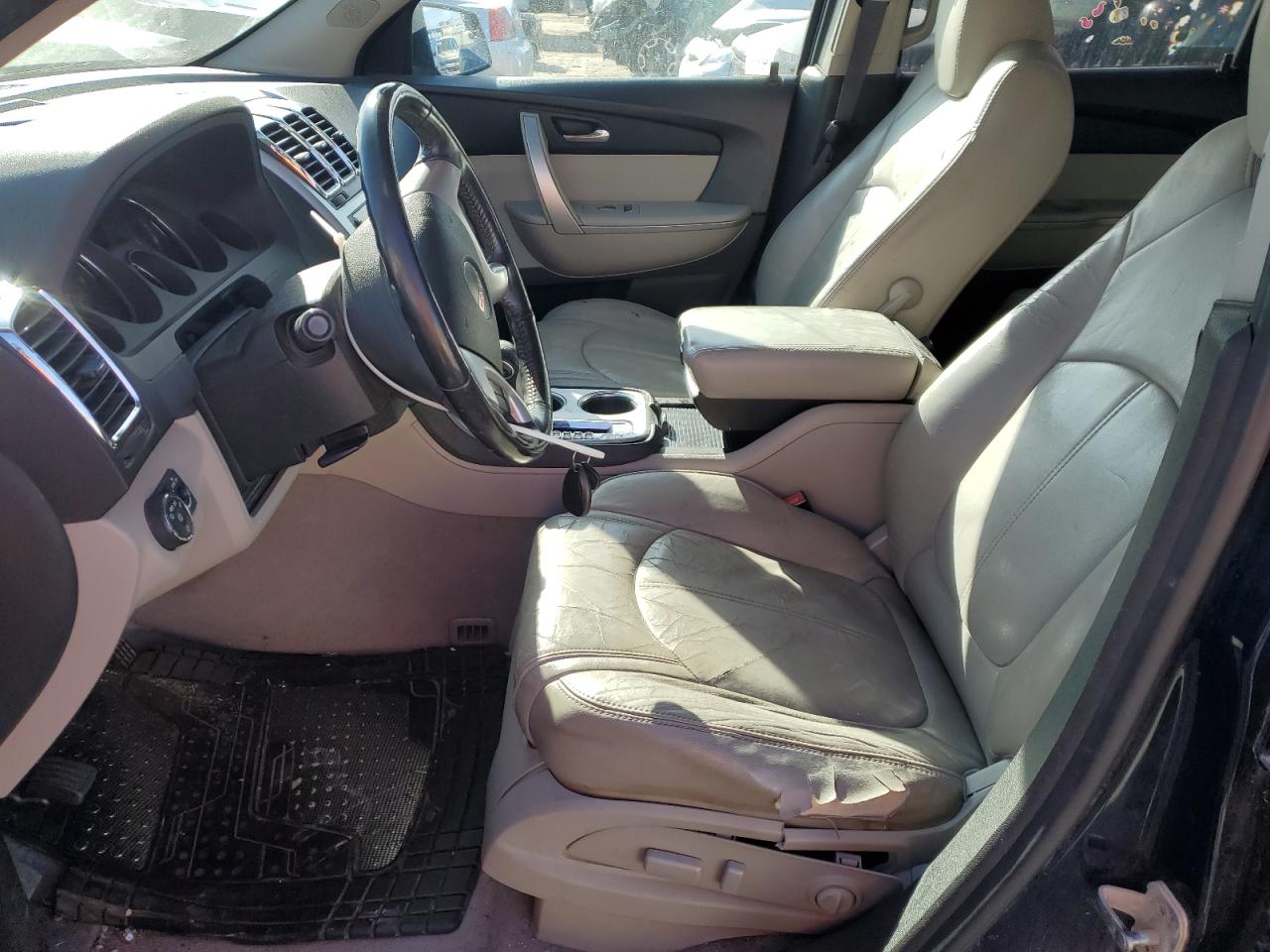 2011 GMC Acadia - Image 7