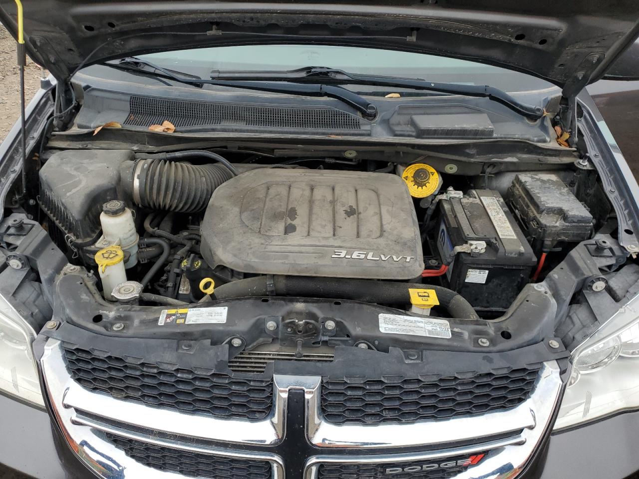 2018 Dodge Caravan - Image 13