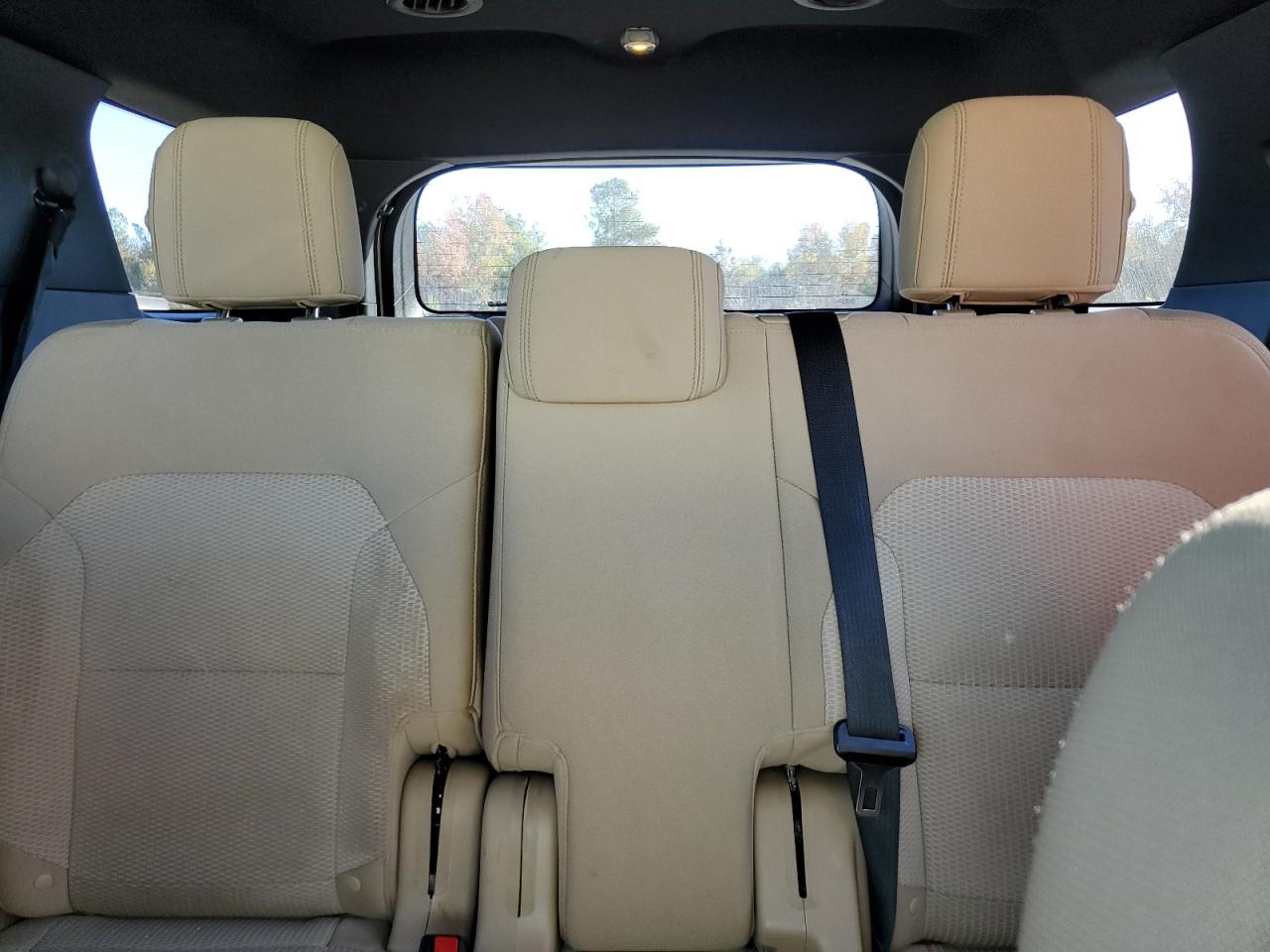 2016 Ford Explorer - Image 10