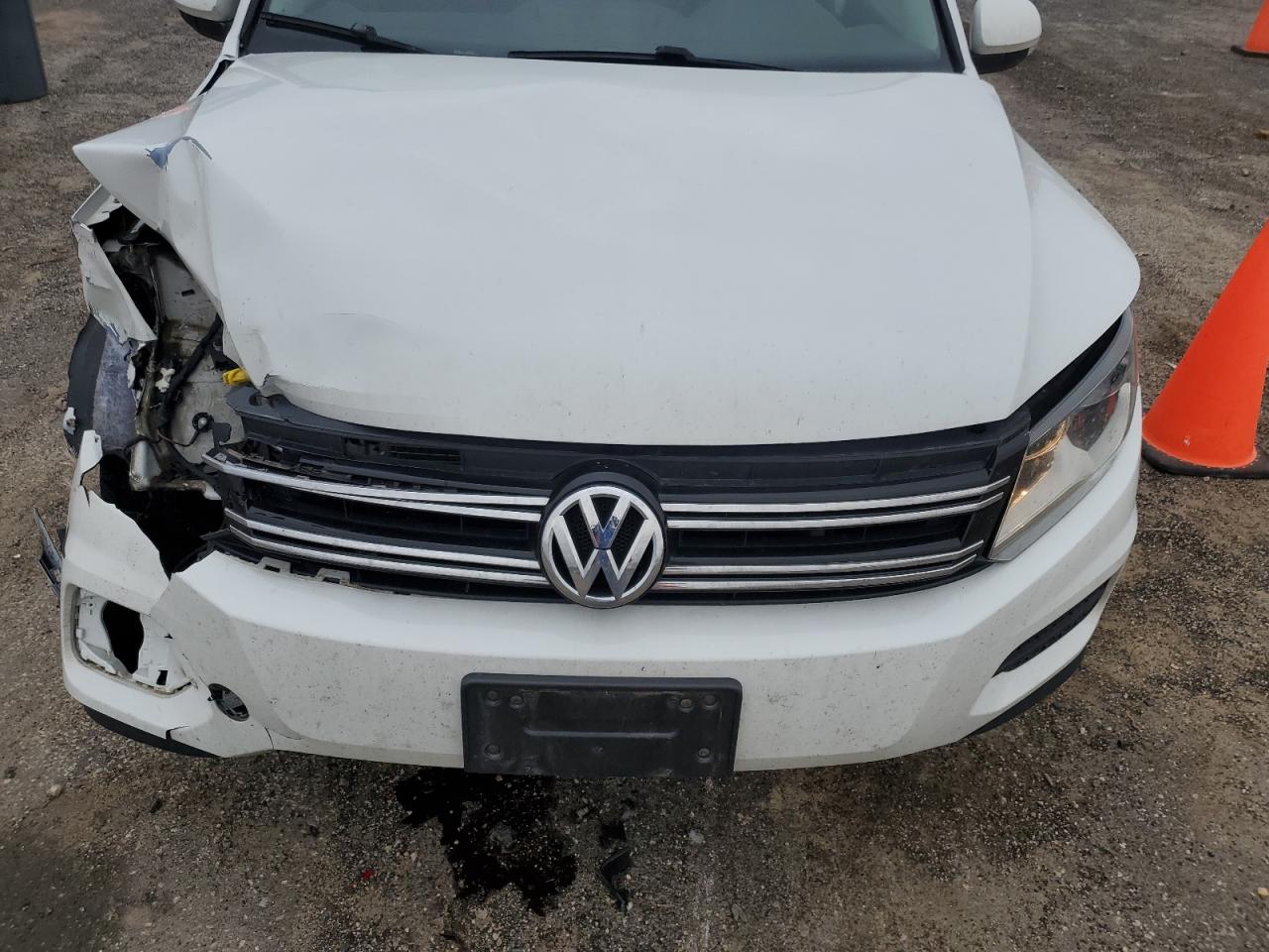 2014 Volkswagen Tiguan S VIN: WVGAV3AX1EW622027 Lot: 81144564