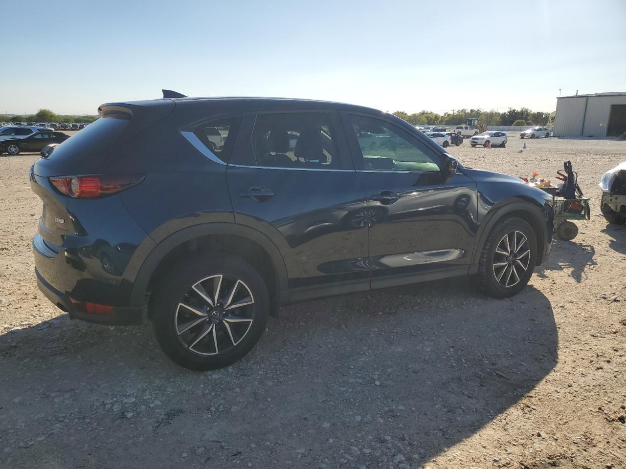2018 Mazda CX-5 - Image 3
