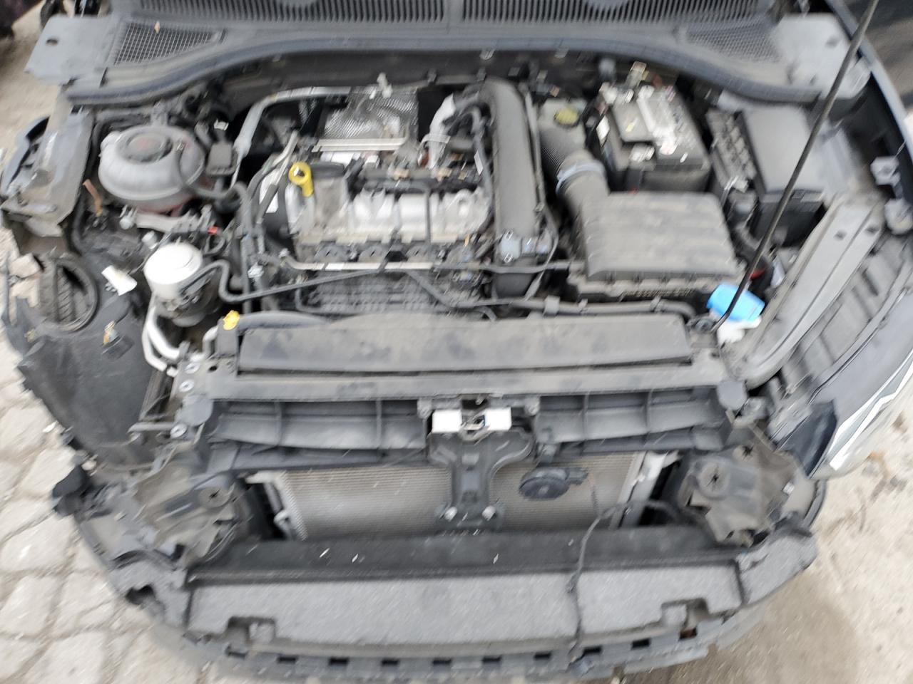 2019 Volkswagen Jetta - Image 11