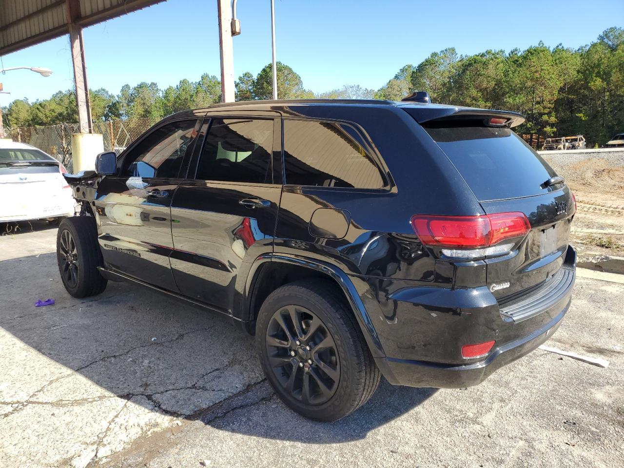 2019 Jeep Grand Cherokee - Image 2