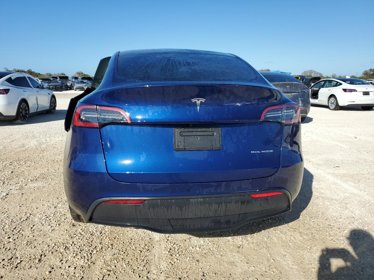 2023 Tesla Model Y VIN: 7SAYGDEEXPA194235 Lot: 78882014