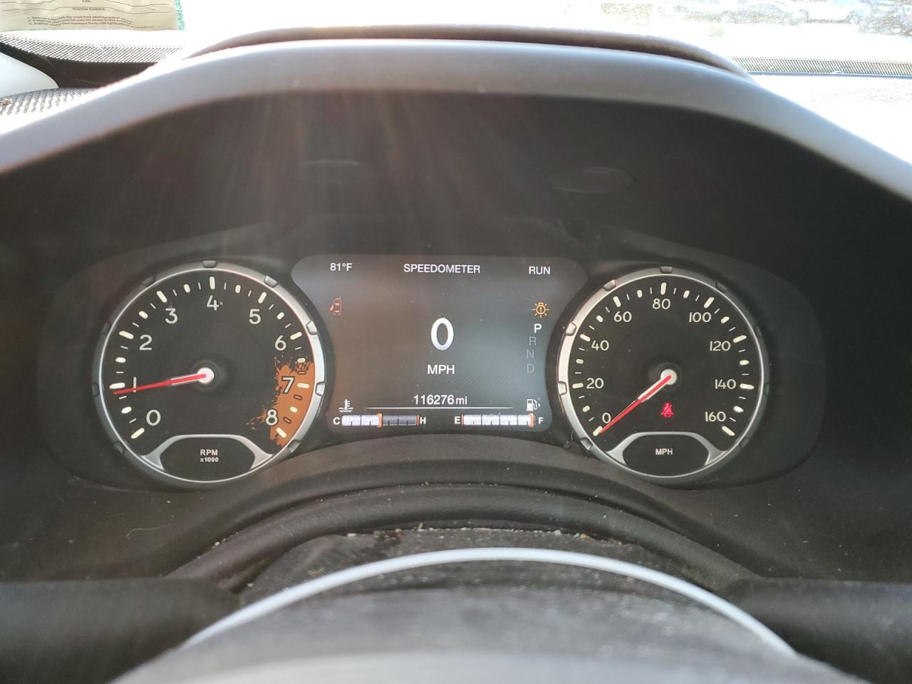 2015 Jeep Renegade - Image 9