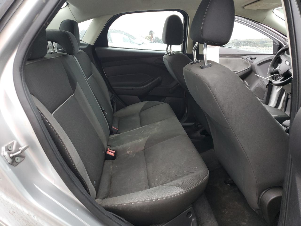 2012 Ford Focus - Image 10