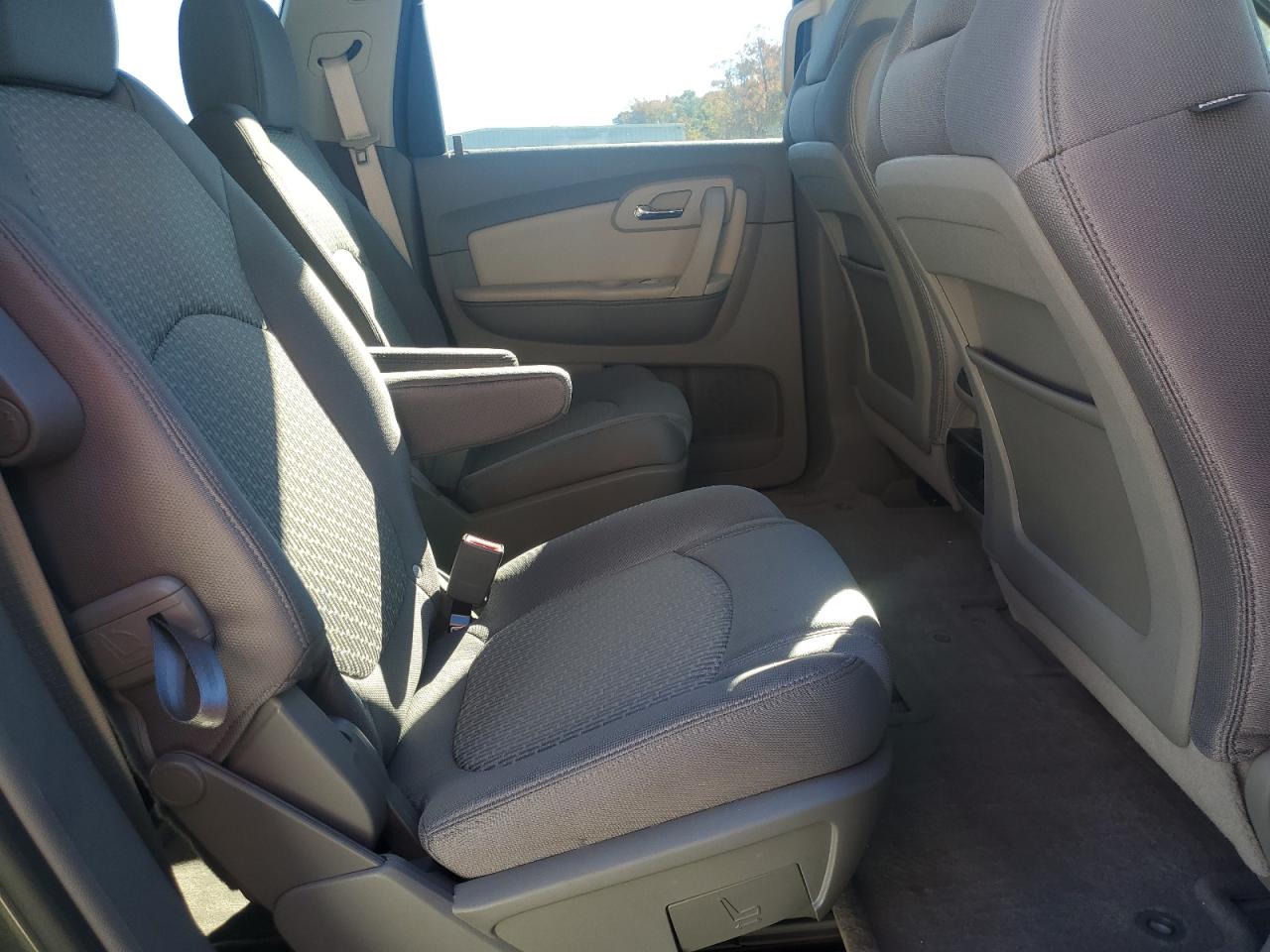 2011 Chevrolet Traverse - Image 11