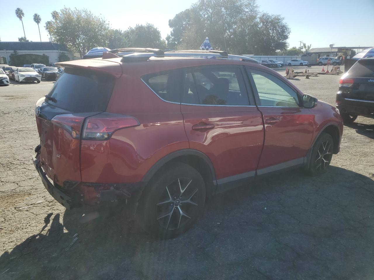 VIN JTMNFREV1HJ118626 2017 TOYOTA RAV4 no.3