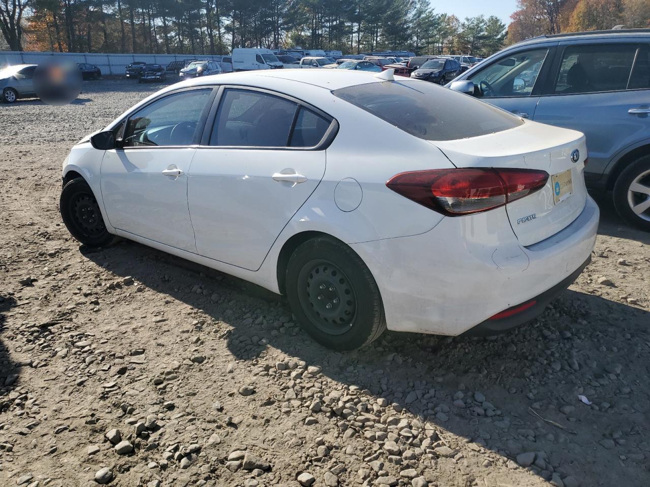 2018 Kia Forte - Image 2