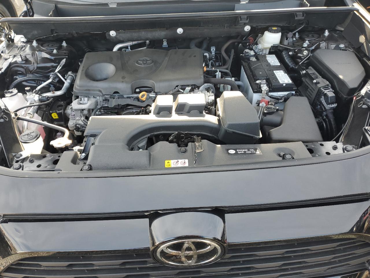 2022 Toyota RAV 4 - Image 12