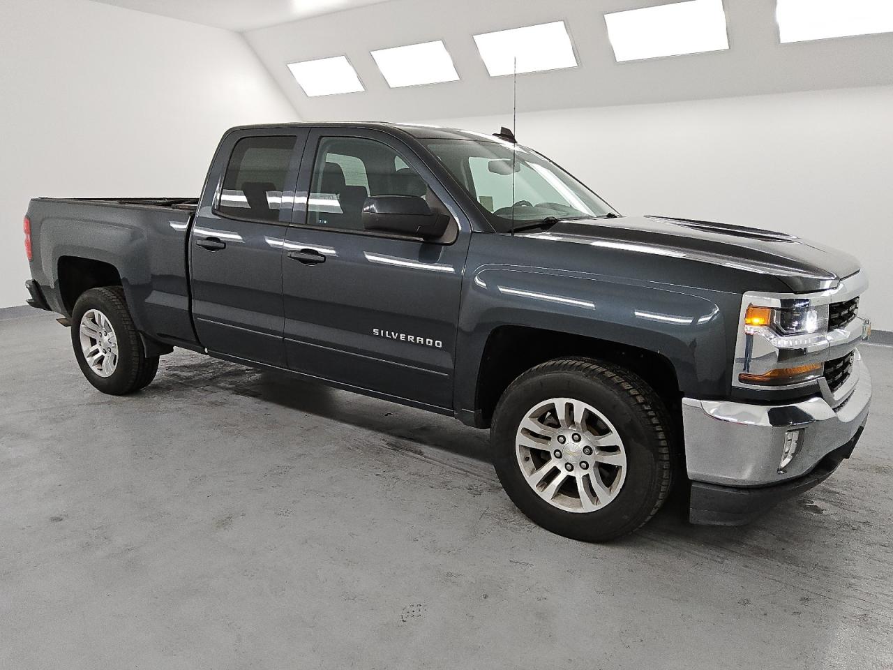 2019 Chevrolet Silverado Ld C1500 Lt VIN: 2GCRCPEC6K1129975 Lot: 81155714