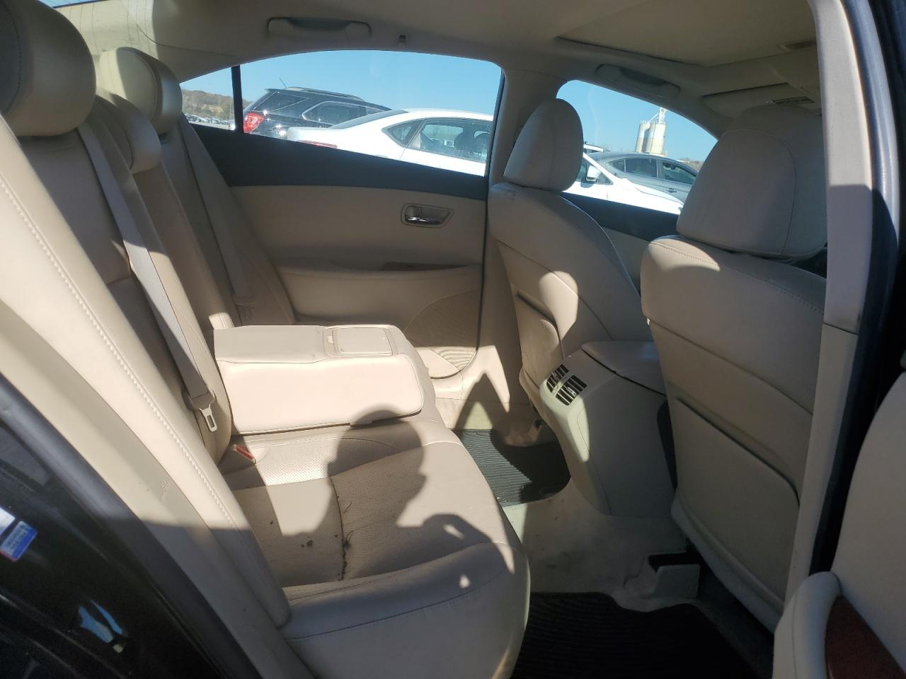 2007 Lexus ES - Image 10