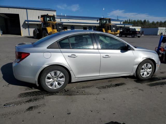 Sedans CHEVROLET CRUZE 2015 Srebrny