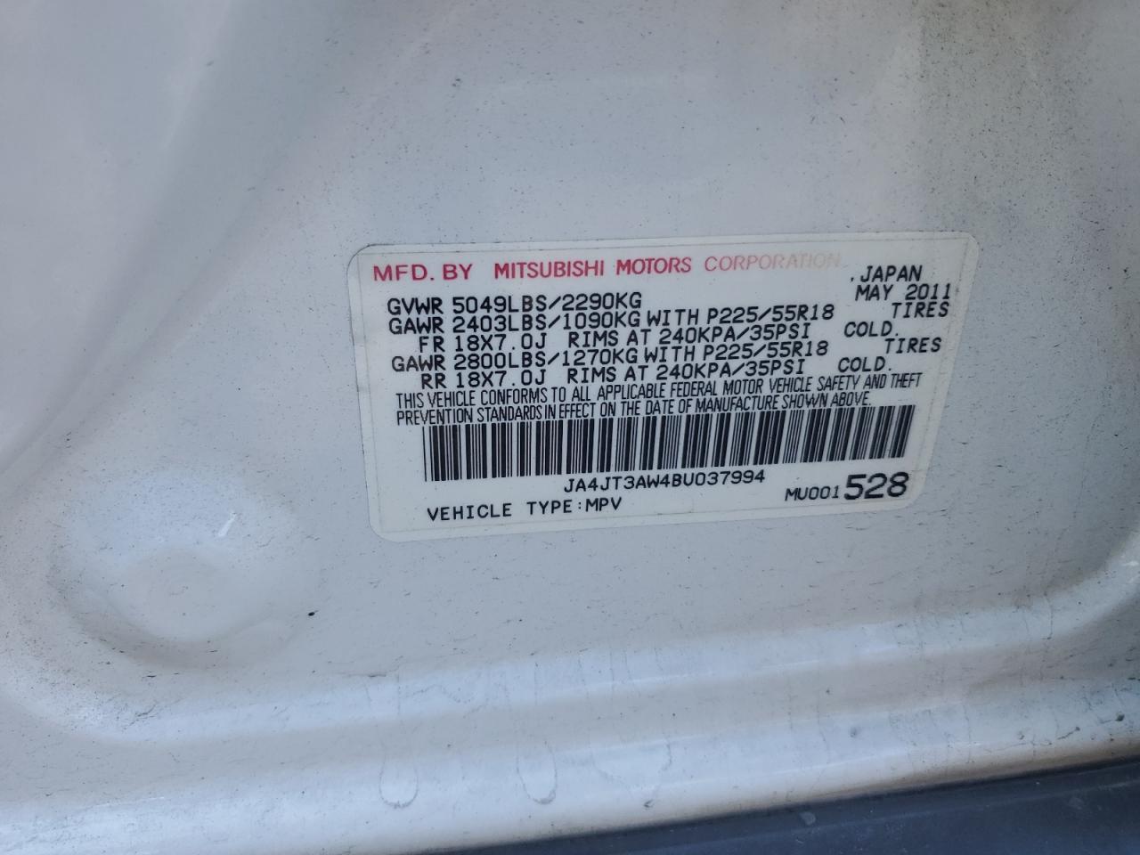 2011 Mitsubishi Outlander - Image 12