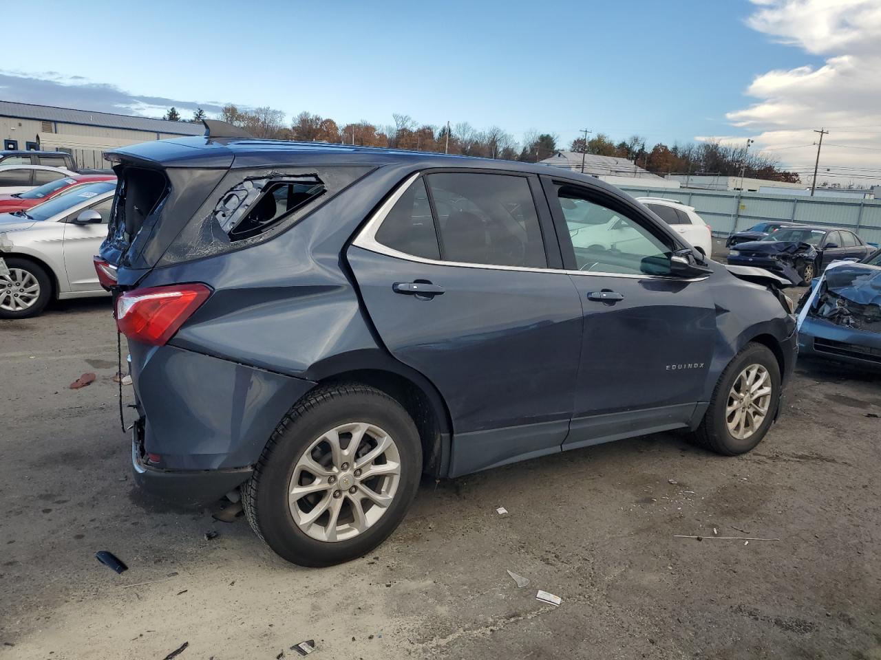 2018 Chevrolet Equinox - Image 3