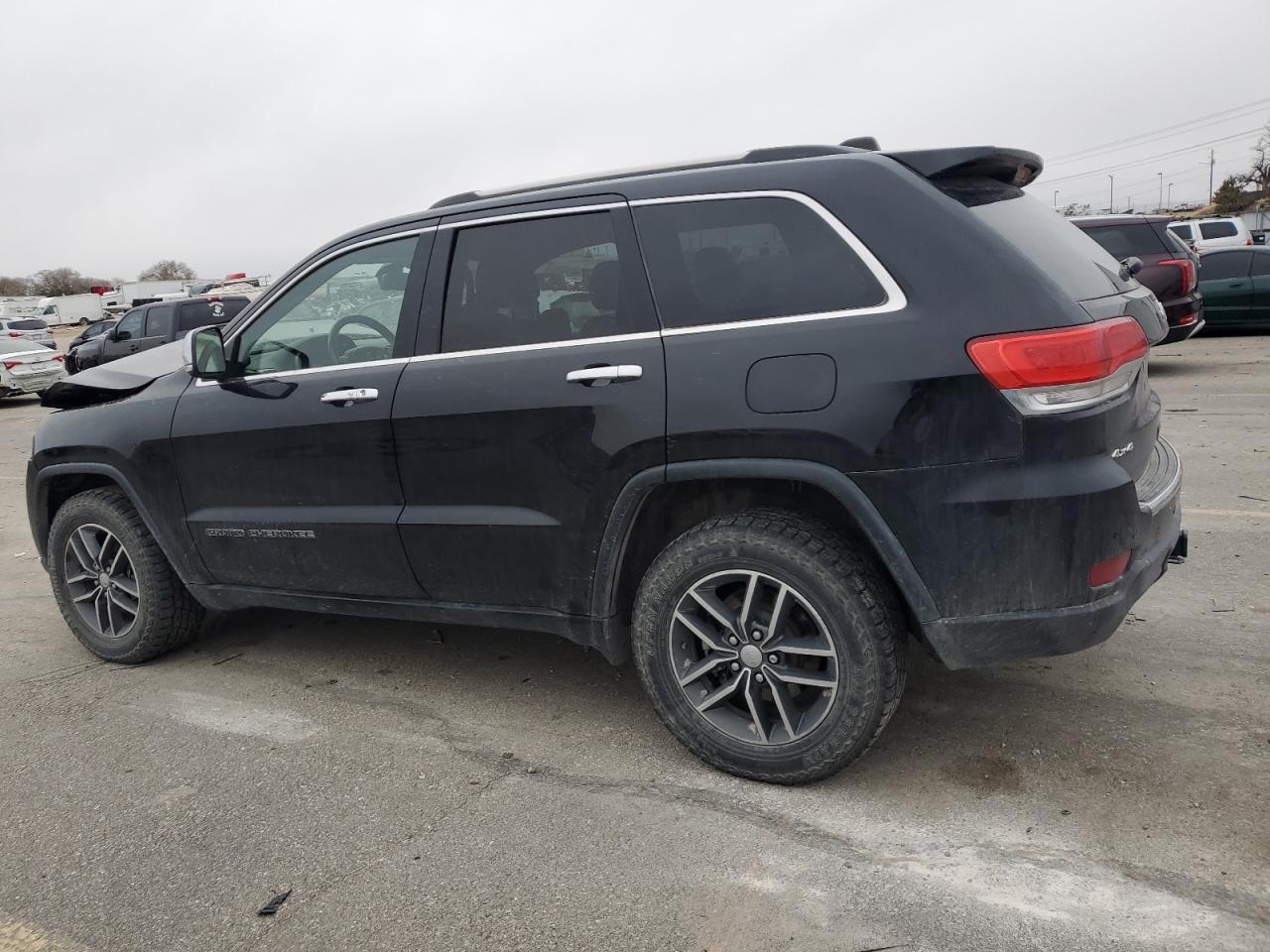 2017 Jeep Grand Cherokee - Image 2