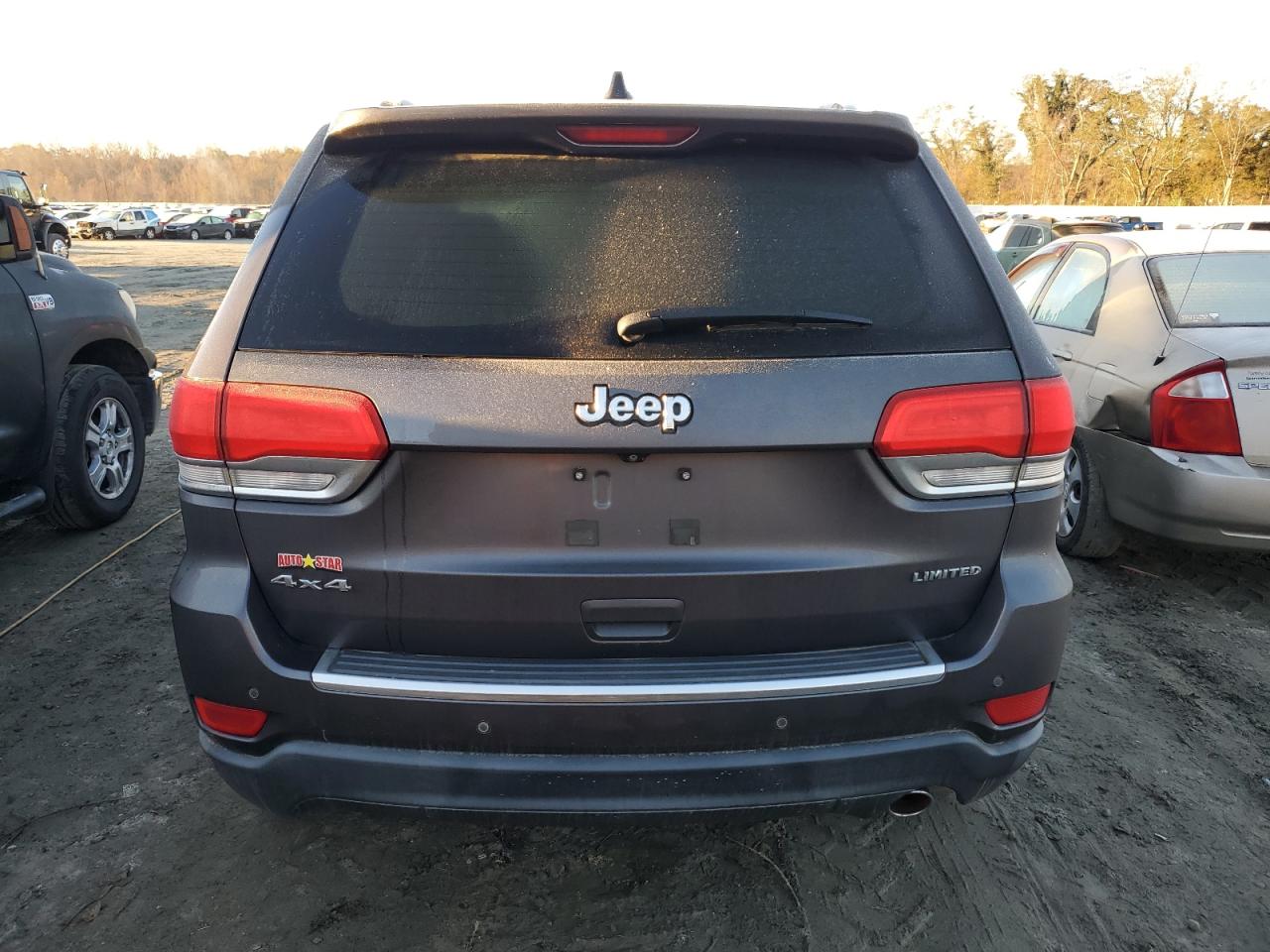 2015 Jeep Grand Cherokee Limited VIN: 1C4RJFBGXFC753401 Lot: 81241654