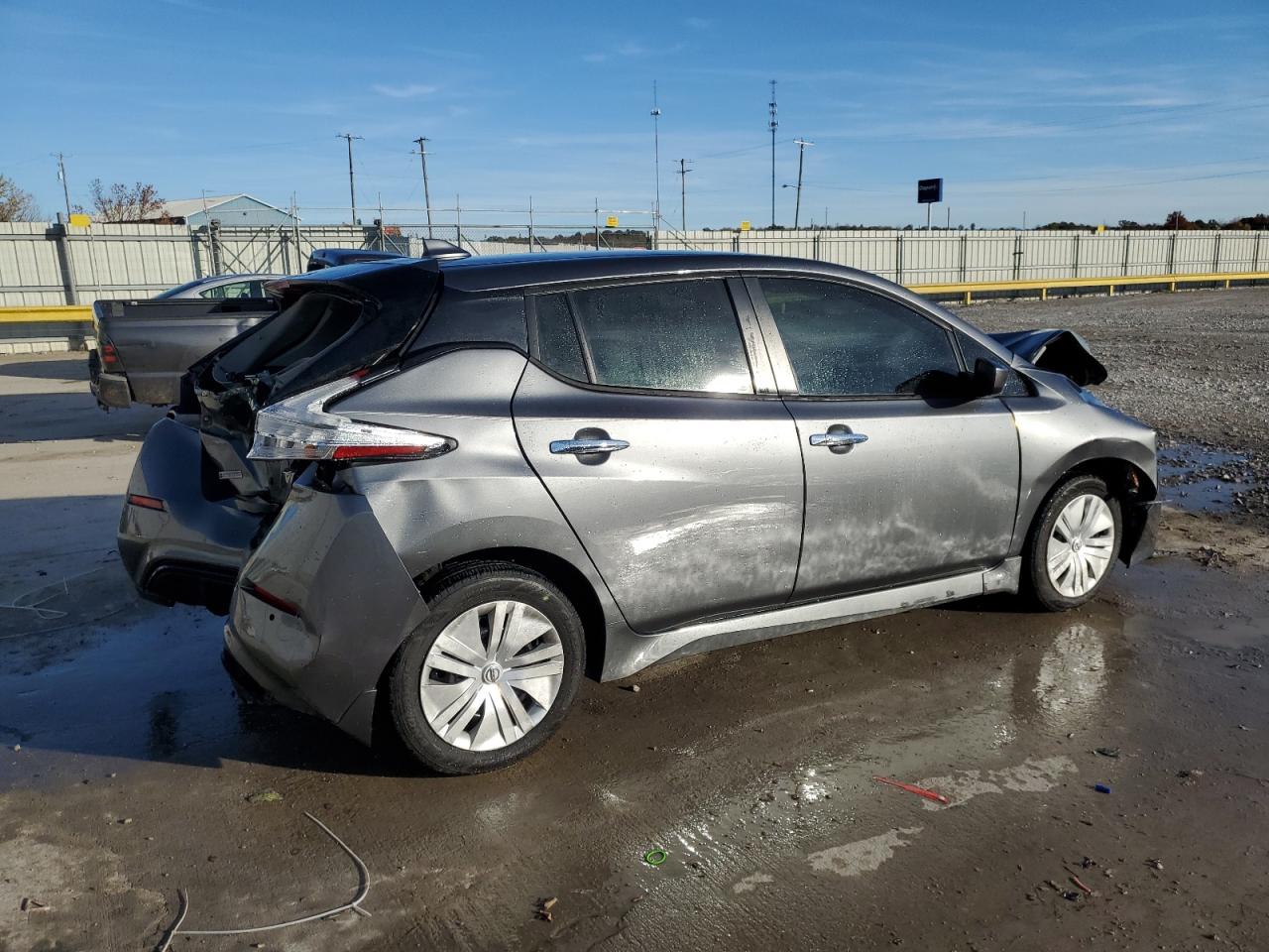 VIN 1N4AZ1BV6MC556946 2021 NISSAN LEAF no.3