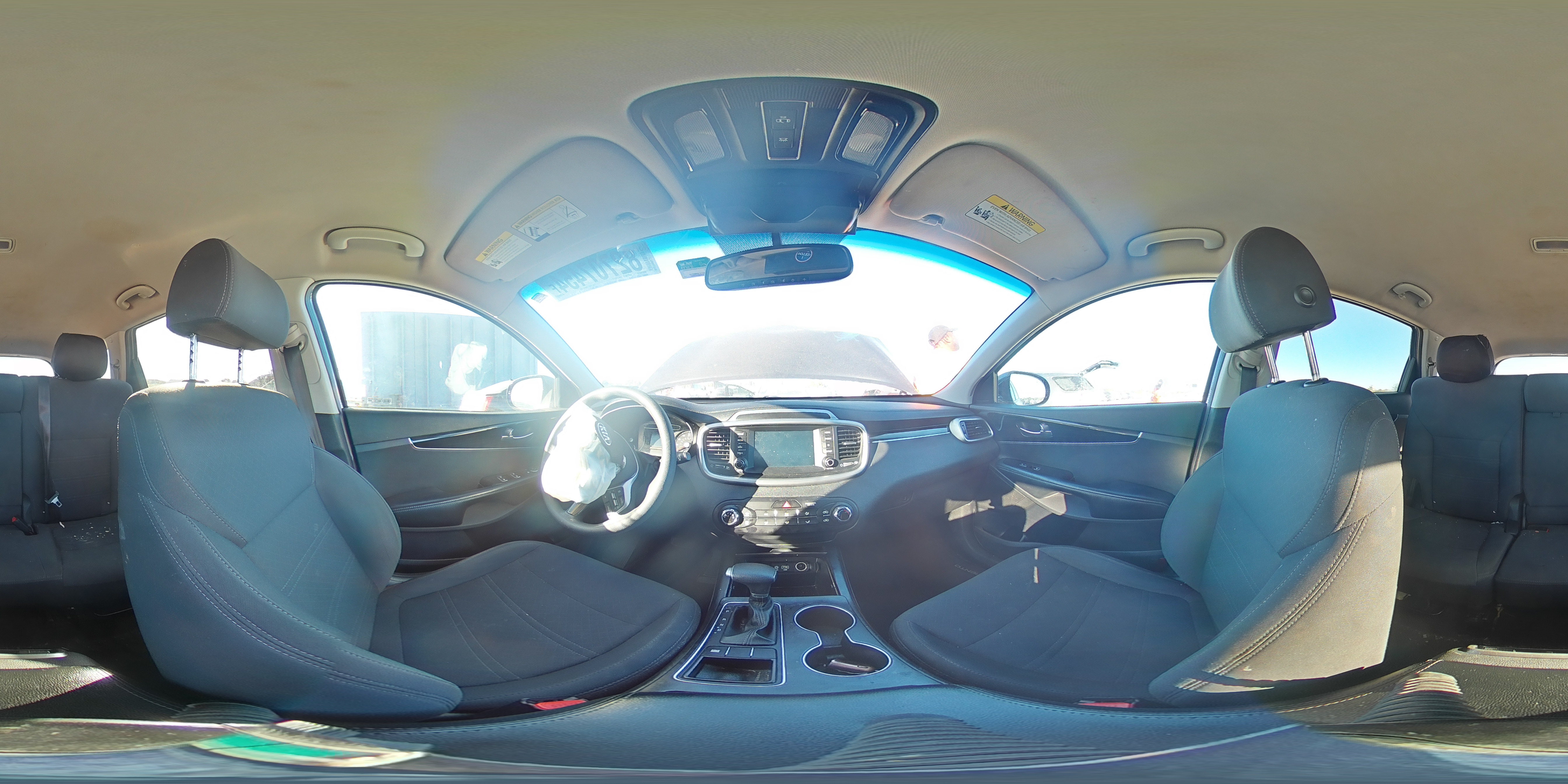 2020 Kia Sorento - Image 14